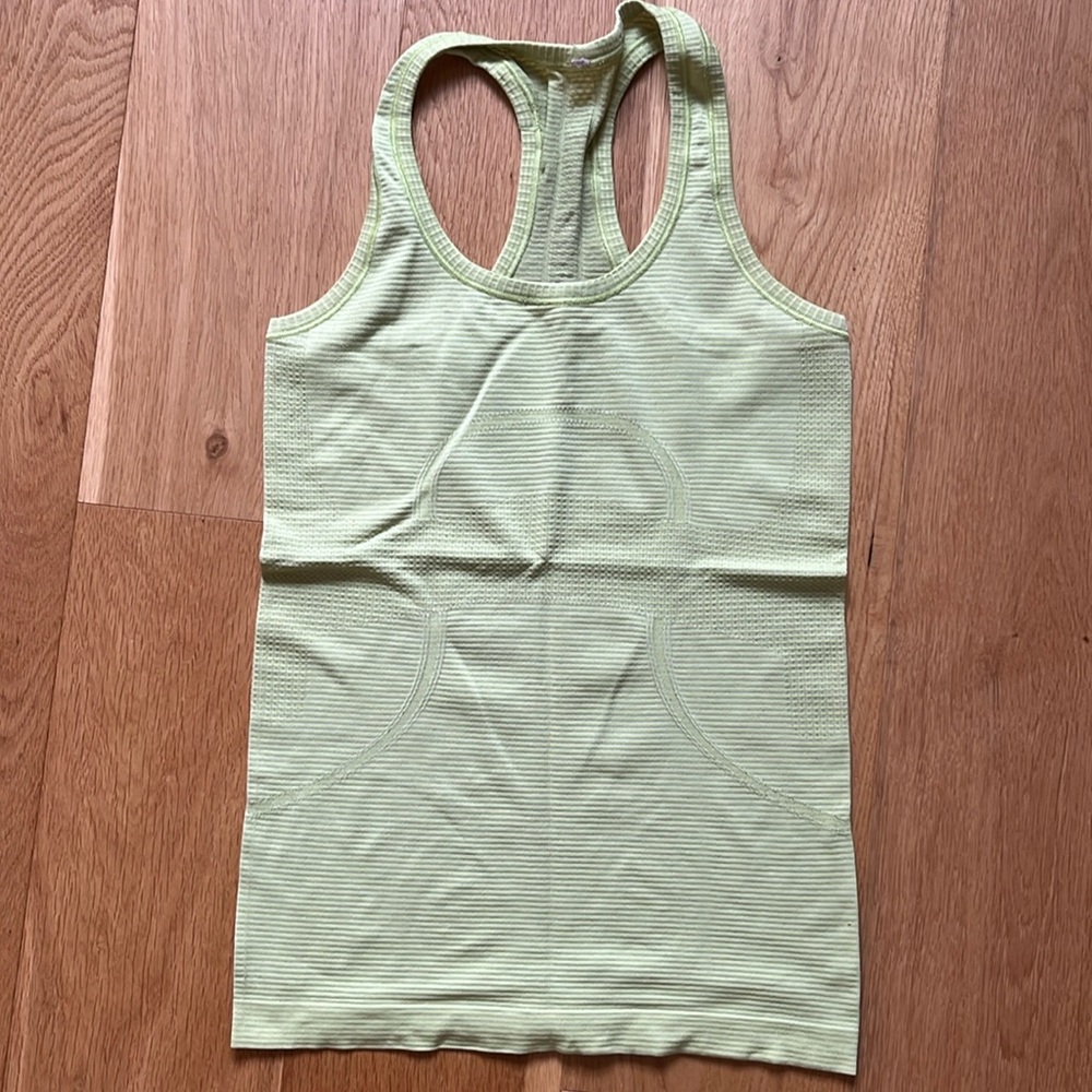 Lululemon swiftly tech racerback tank
